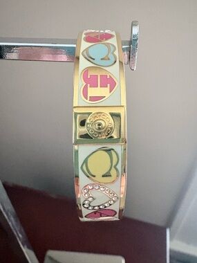 Coach Goldtone & Enamel Bangle Bracelet with Legacy Dust Bag - EUC